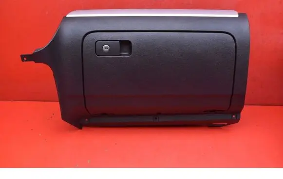 Volkswagen Golf Plus Glove box 1K1857290E