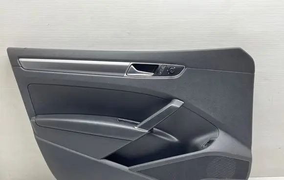 Volkswagen PASSAT B8 USA Front door card panel trim 80651404261 867R03UCFV1T 23467692