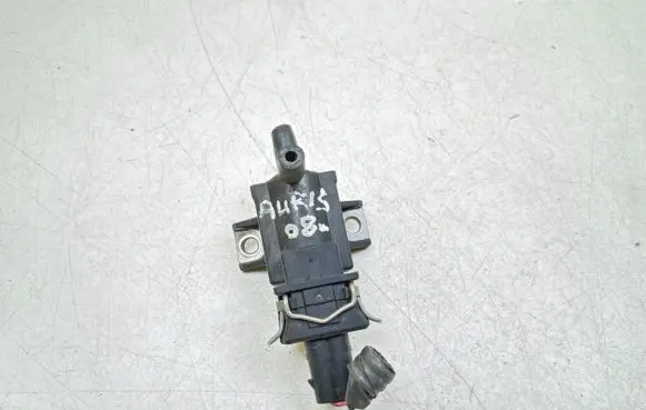 Toyota Auris 150 Turbo solenoid valve 258600R010 72828606