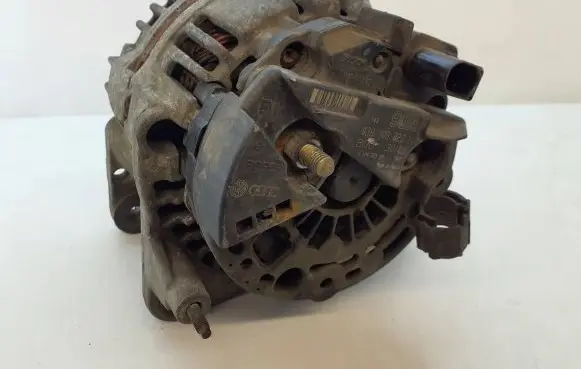 Volkswagen Sharan Generator/alternator 038903023L 0124325001 3M700