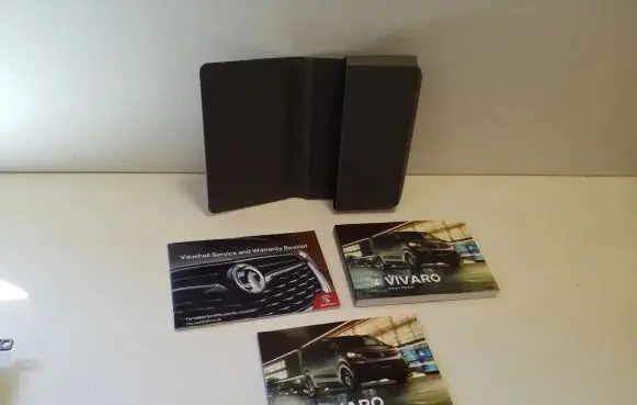 Opel Vivaro User manual 