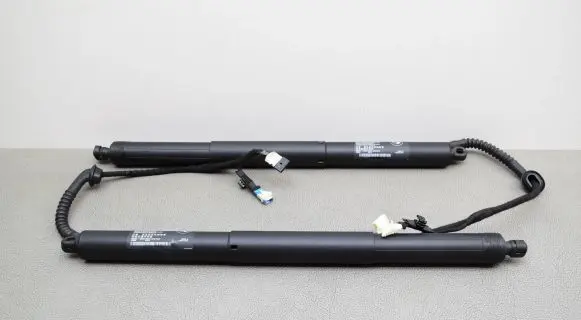 BMW X5 F15 Tailgate/trunk strut/damper 7449810 7434041