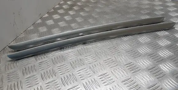 Mercedes-Benz ML W164 Center console decorative trim A1646830270 A1646830170