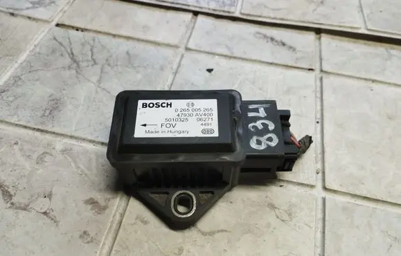 Nissan Note (E11) ESP acceleration yaw rate sensor 0265005265 47930AV400