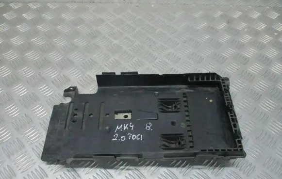 Ford Mondeo MK IV Battery box tray 