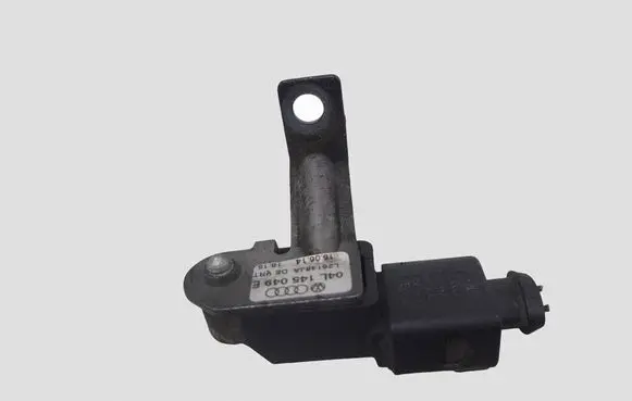 Skoda Octavia Mk3 (5E) Exhaust gas pressure sensor 04L906051B 04L145049E