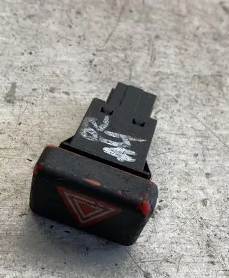 Audi A4 S4 B6 8E 8H Hazard light switch 8e0941509