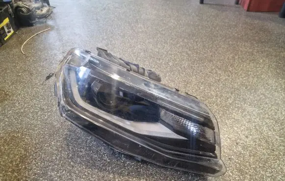 Chevrolet Camaro Headlight/headlamp 84129202