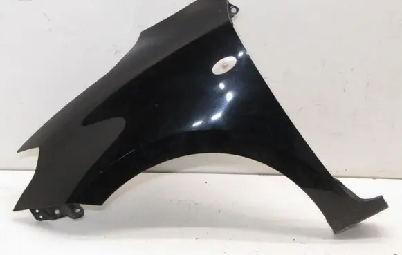 Suzuki Swift III Fender 