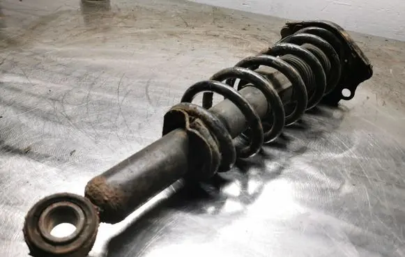 Toyota Corolla Verso AR10 Rear shock absorber with coil spring 