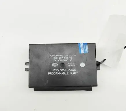 Jaguar XJ X40 Suspension control unit/module LJA1970AB