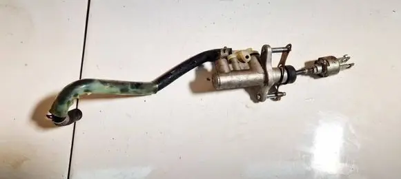 Toyota Corolla E120 E130 Clutch master cylinder 