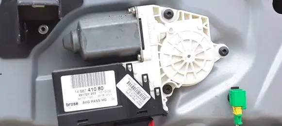 Fiat Ulysse Front door window regulator with motor 1488741080