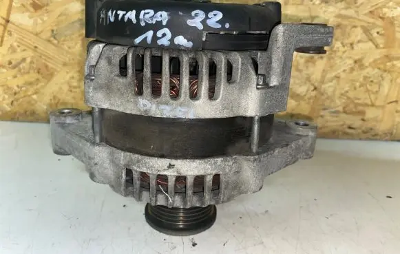 Opel Antara Generator/alternator 13580078
