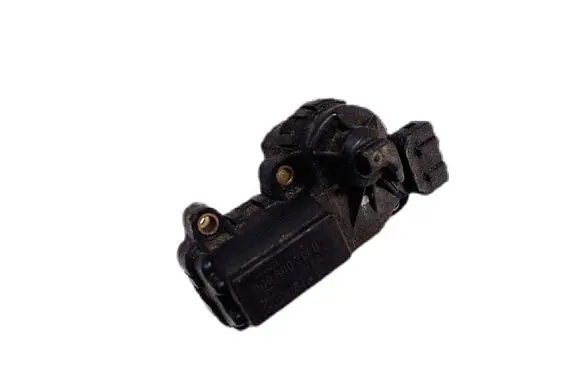 Volkswagen Golf V Carburettor/Mono Injection Pad 0132008600