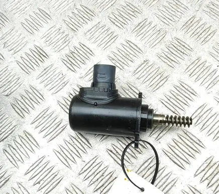BMW 3 G20 G21 other engine part 8652738