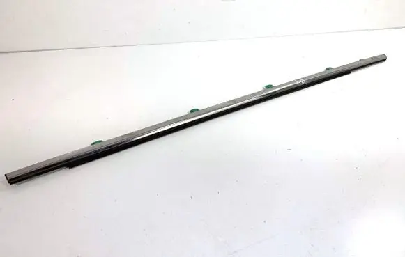 Honda CR-V Rear door glass trim molding 