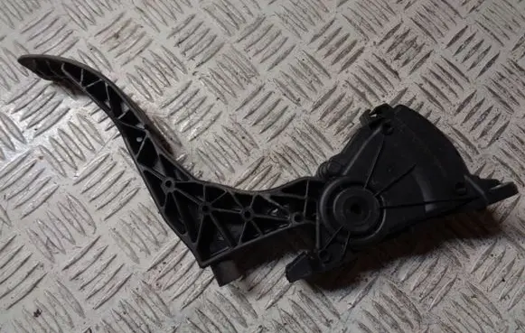 Seat Ibiza IV (6J,6P) Accelerator throttle pedal 6Q1721503M