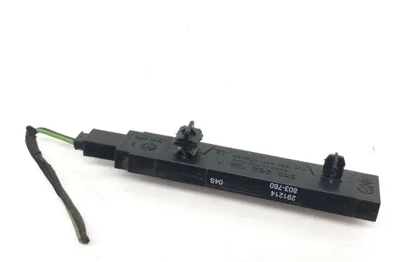 Skoda Fabia Mk3 (NJ) Aerial antenna amplifier 5K0962132A