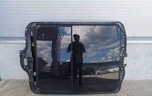Audi Q3 8U Sunroof set 