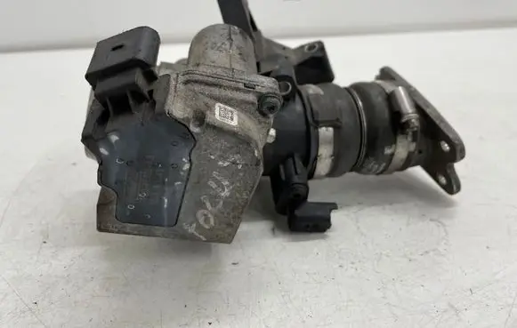 Ford Fiesta Throttle valve 7V2Q9E926
