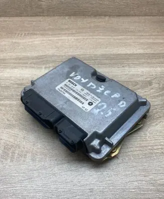Chrysler Voyager Engine control unit/module ECU P04686870AA 0281010139