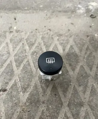 Citroen Berlingo Windscreen/window heater switch 9644851077