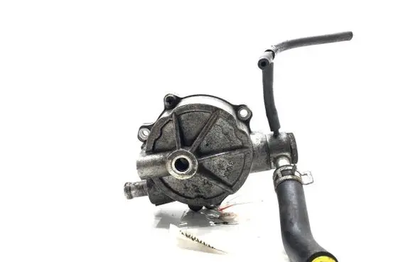 Suzuki Jimny Vacuum pump A595C32071