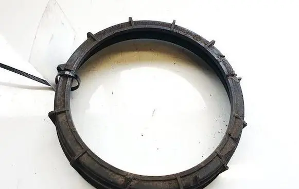 Nissan Juke I F15 In tank fuel pump screw locking ring/nut 09701687000