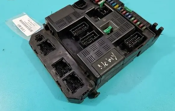 Peugeot 307 Central body control module 9644098280 IMPRK1518561