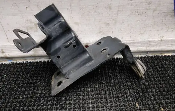 Audi Q7 4L Front bumper shock/impact absorber 4L0807134A