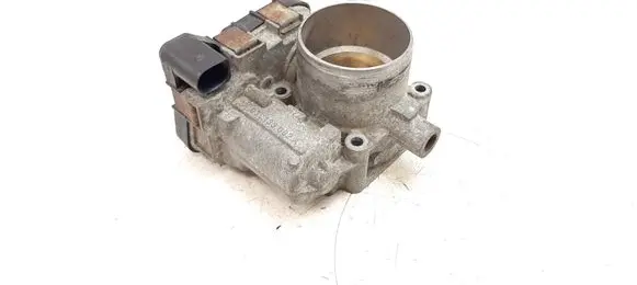 Volkswagen Golf V Throttle valve 03C133062A