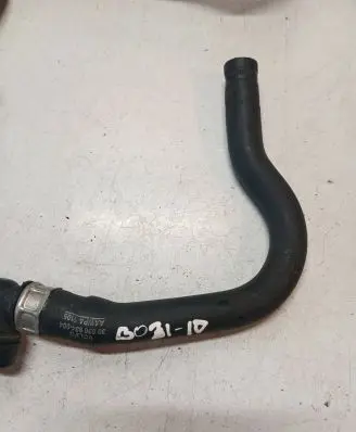 Volvo XC90 Engine coolant pipe/hose 30636934 5705