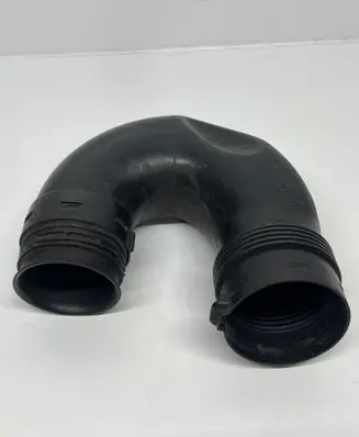 Air intake hose/pipe