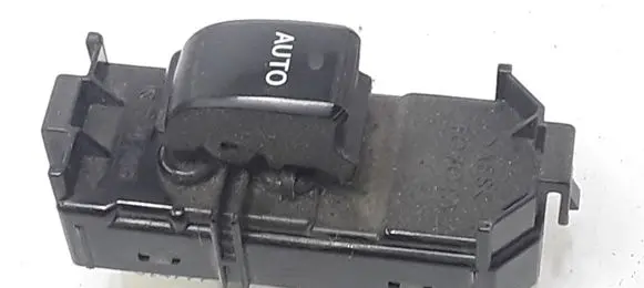Toyota Avensis Verso Electric window control switch 8403044020 514746