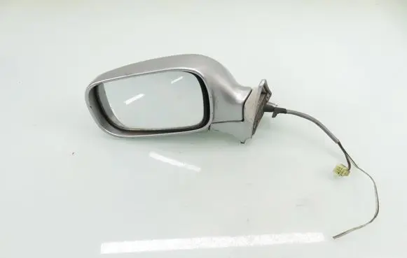 Subaru Forester SF Front door electric wing mirror