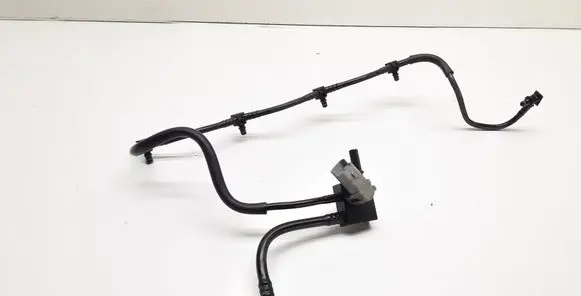 Mitsubishi Space Star Fuel return line/hose 