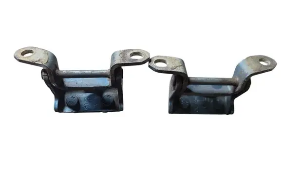 Nissan Primera Rear door lower hinge es78