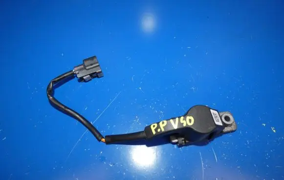 Volvo V40 Airbag deployment crash/impact sensor P31305432 1T13123320466