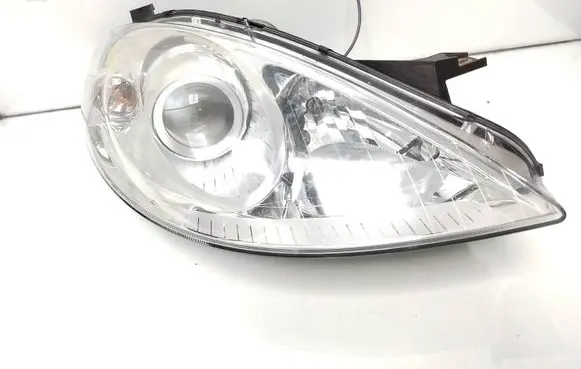 Mercedes-Benz A W169 Headlight/headlamp A1698200661 0301197212 13121060