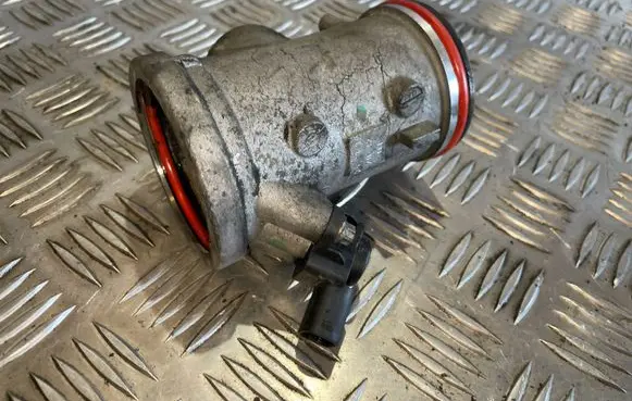 Mercedes-Benz C W204 EGR valve line/pipe/hose A6460900754