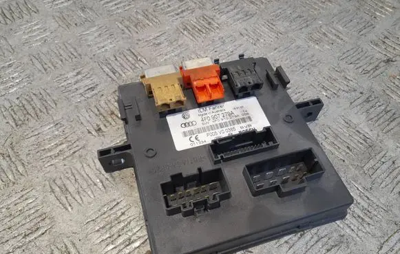 Audi A6 S6 C6 4F Comfort/convenience module 4F0907279A F005V00385
