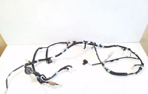Toyota Prius (XW30) Tailgate/trunk wiring harness 8218447081