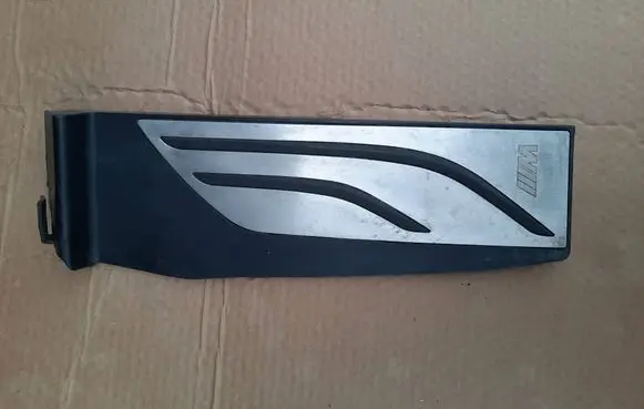 BMW 4 F36 Gran coupe Foot rest pad/dead pedal 8053899