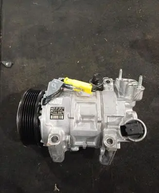 Citroen DS7 Crossback Air conditioning (A/C) compressor (pump) 9834730080