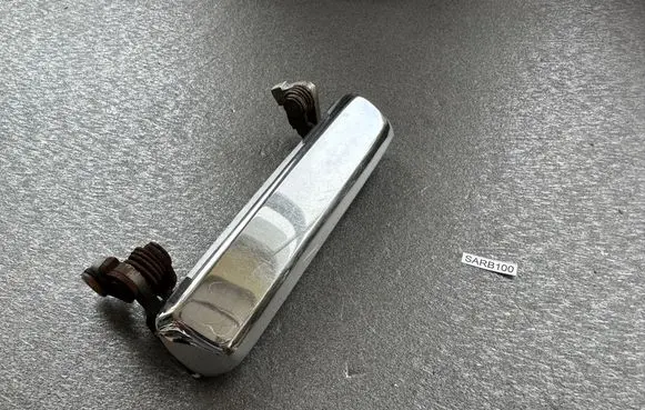 Nissan Patrol Y60 Front door exterior handle 80606C6800