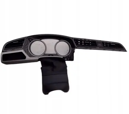 Volkswagen Touran III Dashboard trim 5TB819110