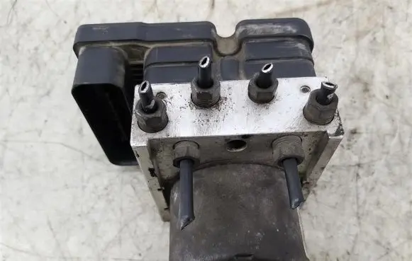 Ford Focus ABS Pump 3M51-2M110-GA