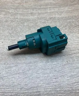 Volkswagen Transporter - Caravelle T4 Brake pedal sensor switch 1C0945511A