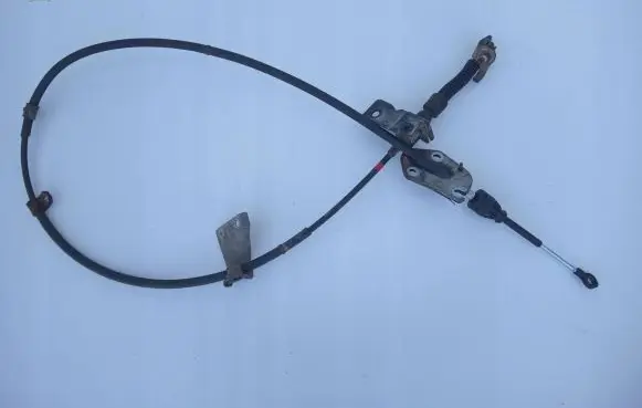 Mitsubishi Pajero Sport II Handbrake/parking brake wiring cable 